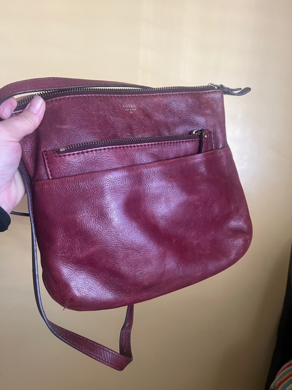Fossil Women's Wine Red Leather Crossbody Bag